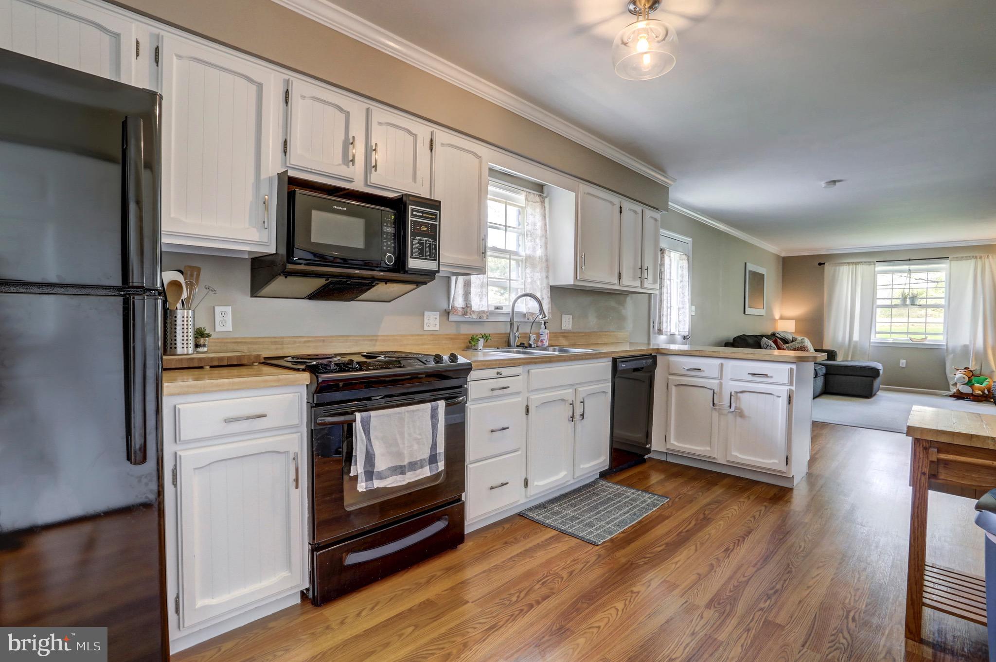 502 Deer Run Road Lititz, PA 17543 - Photo 19 of 38