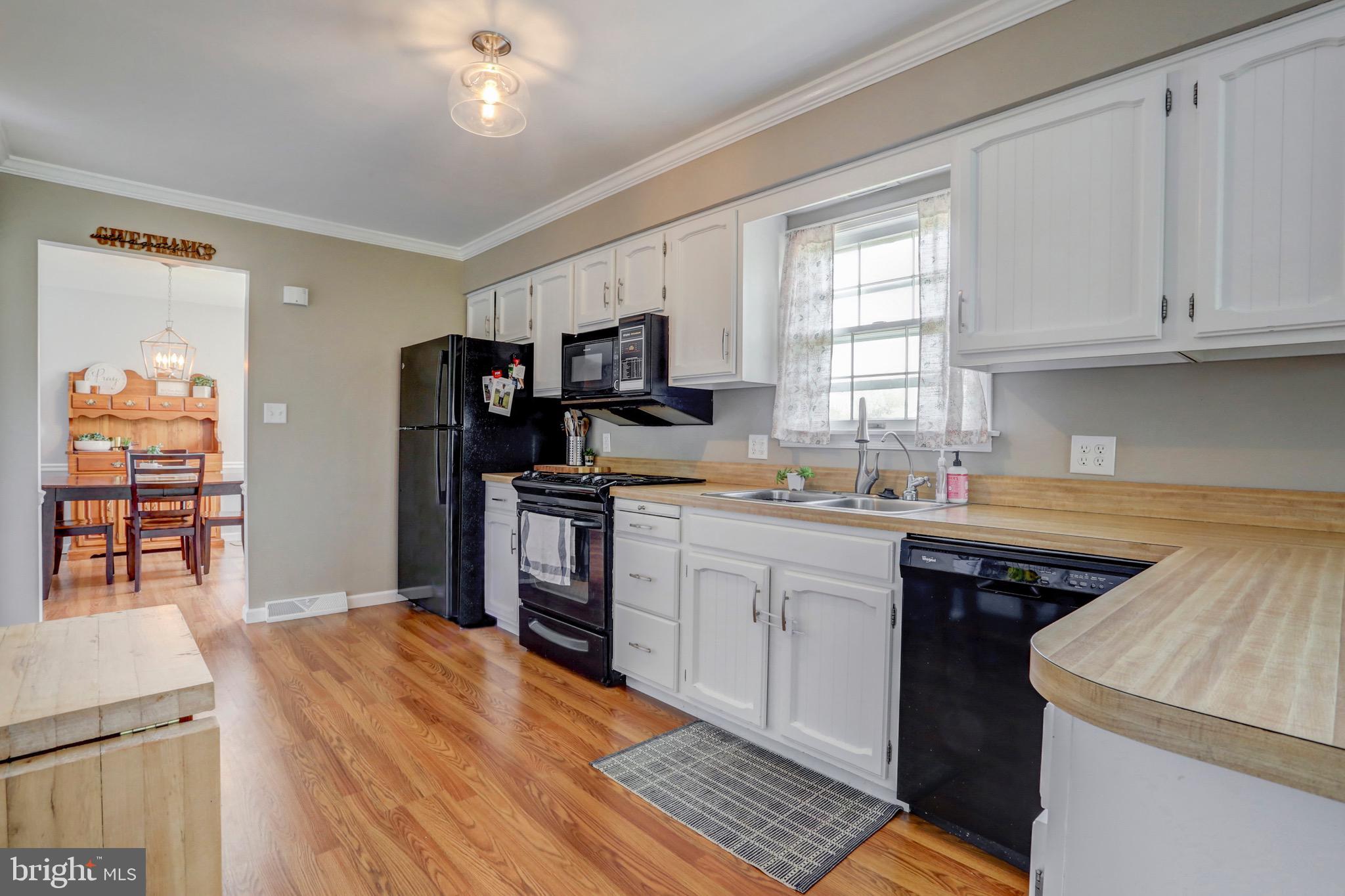502 Deer Run Road Lititz, PA 17543 - Photo 22 of 38