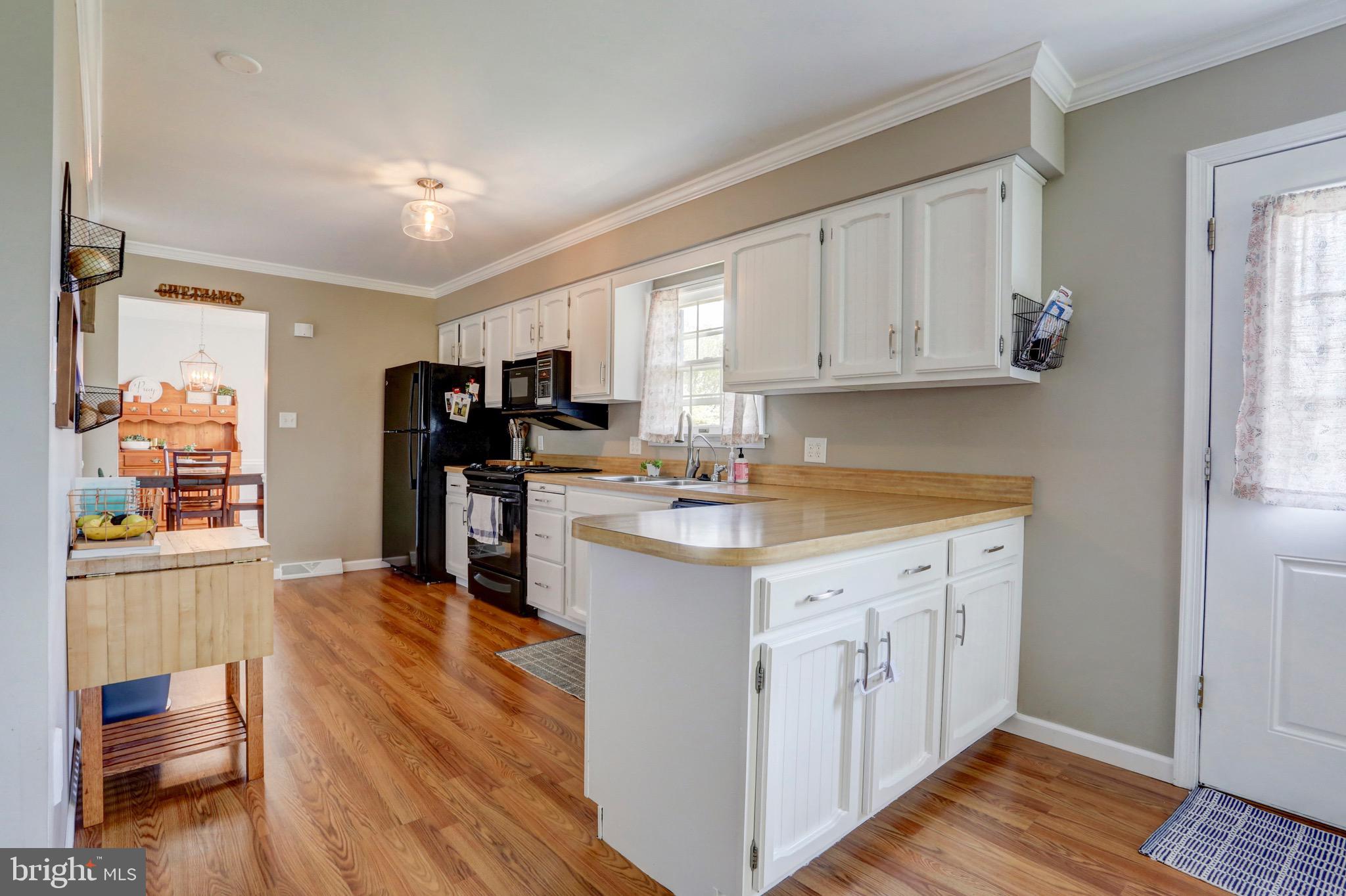 502 Deer Run Road Lititz, PA 17543 - Photo 23 of 38