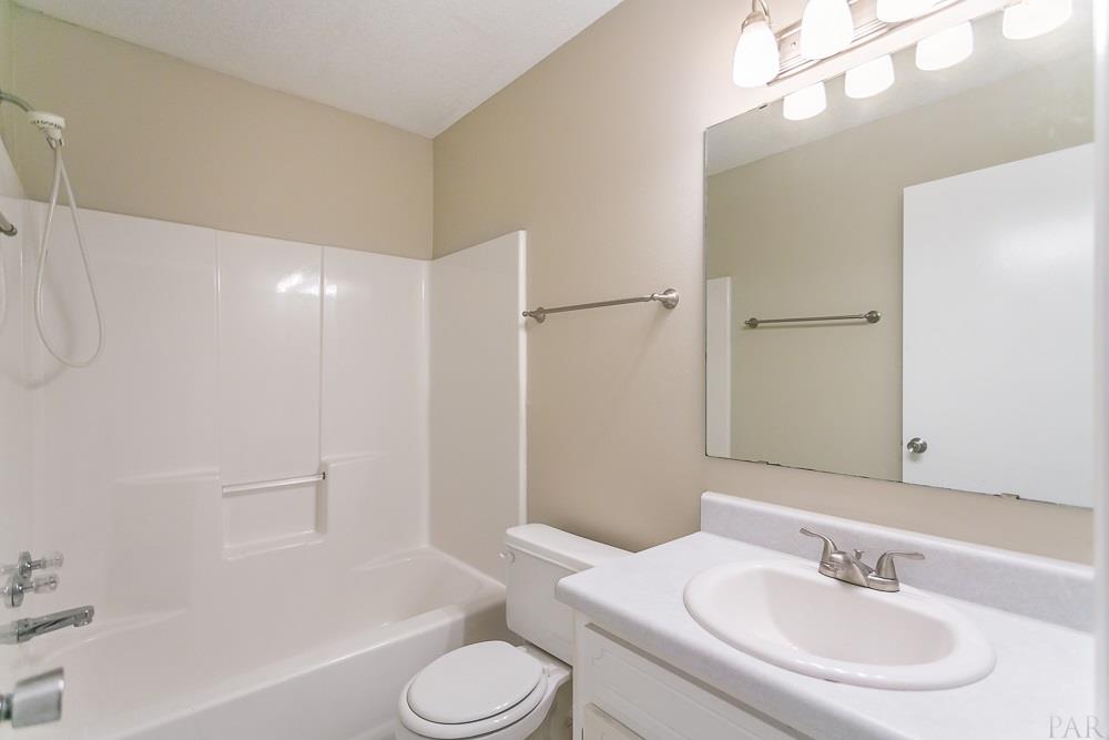 9251 Beatrice Road Pensacola, FL 32514 - Photo 12 of 39 Gallery Image 12