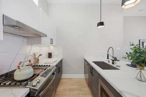 $549,000 | 2214 Annex Avenue, Unit 105, Dallas, TX 75204