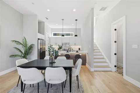 $549,000 | 2214 Annex Avenue, Unit 105, Dallas, TX 75204