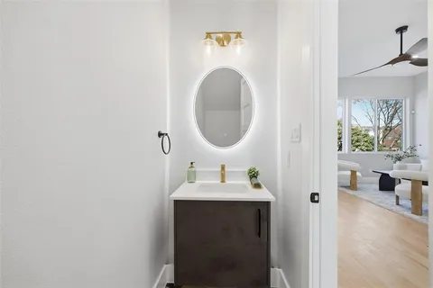 $549,000 | 2214 Annex Avenue, Unit 105, Dallas, TX 75204