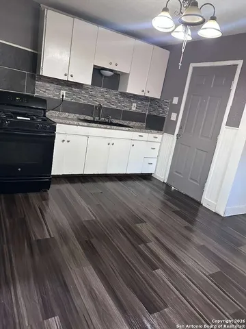 $1,150 | 5134 Hillburn Drive, San Antonio, TX 78242