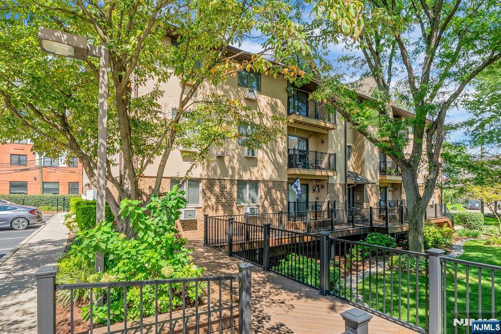 651 Riverside Avenue, Unit A10 Lyndhurst, NJ 07071 - Photo 2 of 36 Gallery Image 2