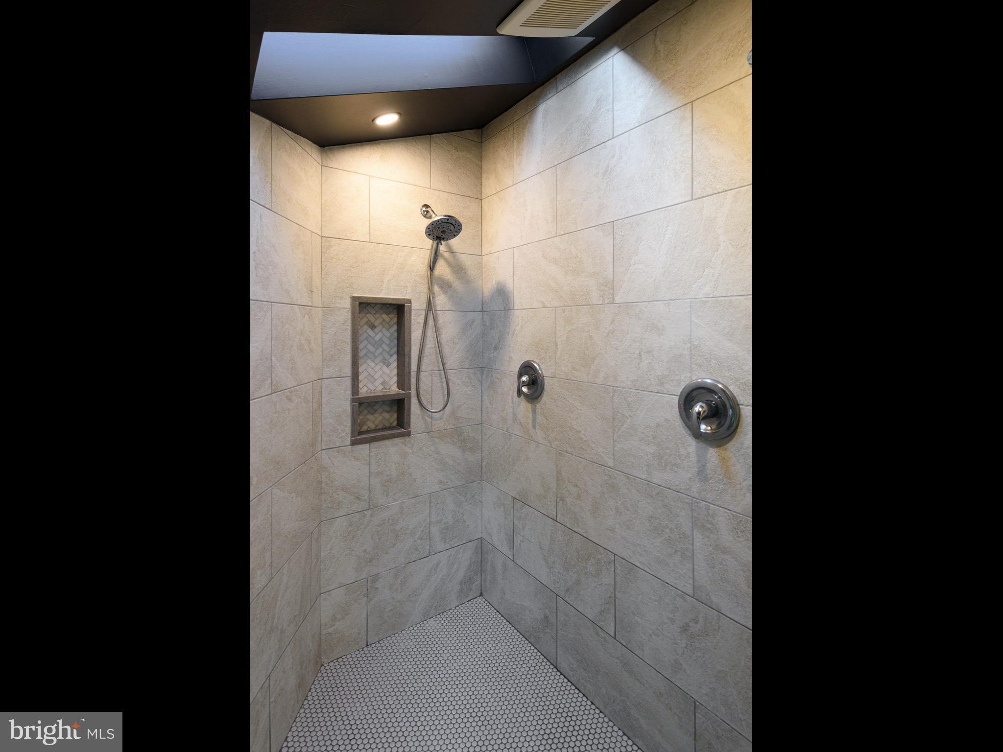 1510 State Road Phoenixville, PA 19460 - Photo 46 of 77 Primary Bathroom