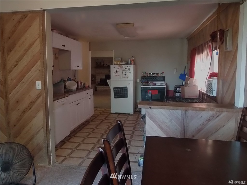 2637 Elgin Road Northeast Moses Lake, WA 98837 - Photo 5 of 5 Gallery Image 5