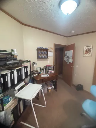 $43,900 | 6704 Mill Stream Lane, Lansing, MI 48911