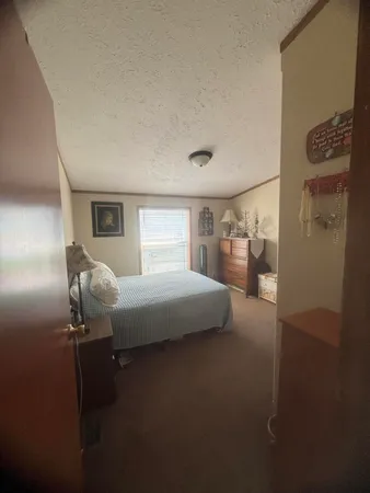 $43,900 | 6704 Mill Stream Lane, Lansing, MI 48911