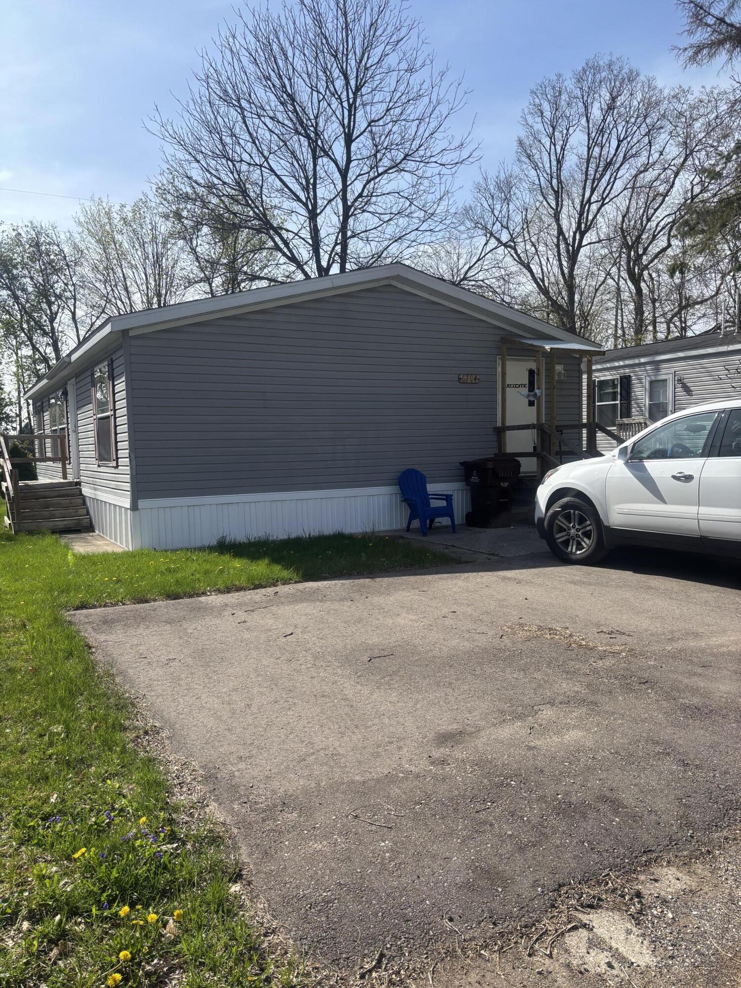 6704 Mill Stream Lane Lansing, MI 48911 - Photo 2 of 22 IMG_0512