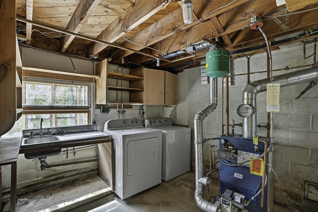 77 Prospect Street Upton, MA 01568 - Photo 29 of 39