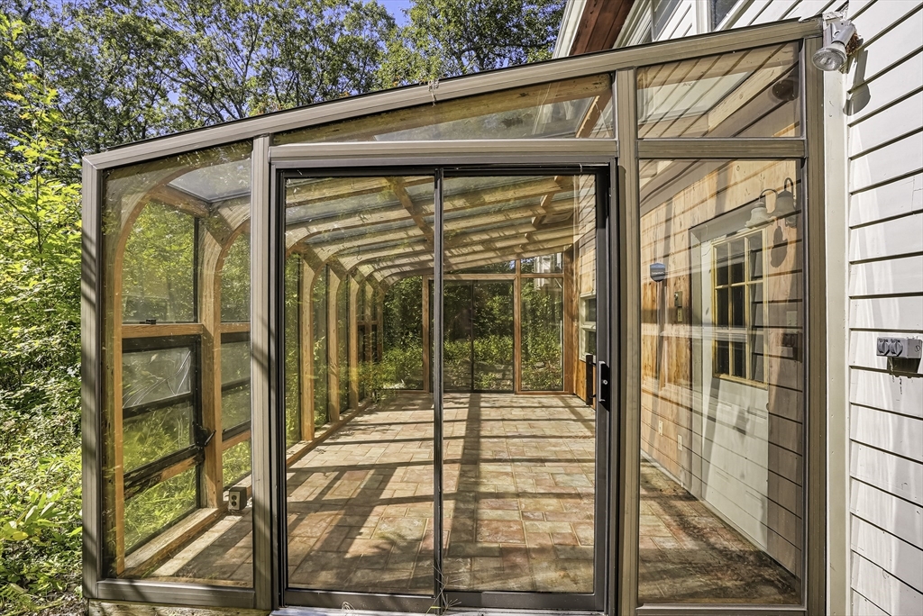 77 Prospect Street Upton, MA 01568 - Photo 9 of 39