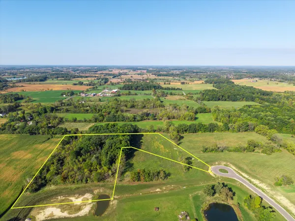 $425,000 | 6 Elodea Lane, Ann Arbor, MI 48103