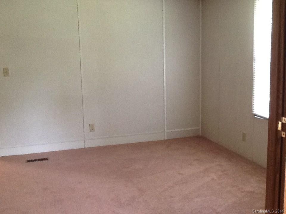 1509 Lane Road Mount Holly, NC 28120 - Photo 10 of 17