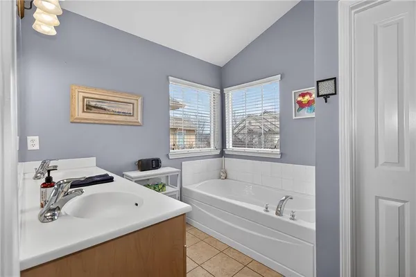 $430,000 | 9803 Nieman Place, Overland Park, KS 66214