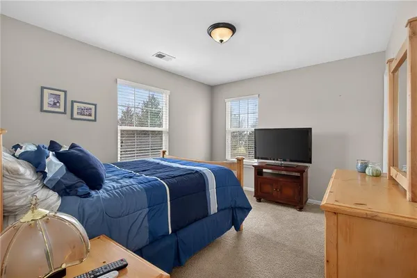 $430,000 | 9803 Nieman Place, Overland Park, KS 66214