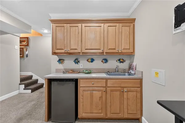 $430,000 | 9803 Nieman Place, Overland Park, KS 66214