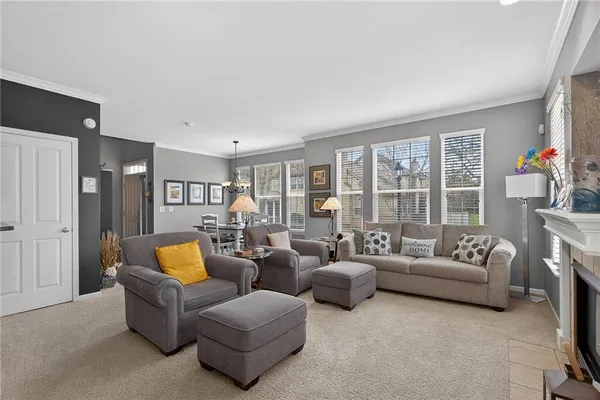 $430,000 | 9803 Nieman Place, Overland Park, KS 66214