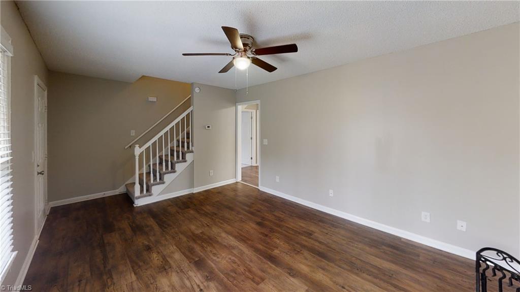 410 Shadybrook Road High Point, NC 27265 - Photo 3 of 43