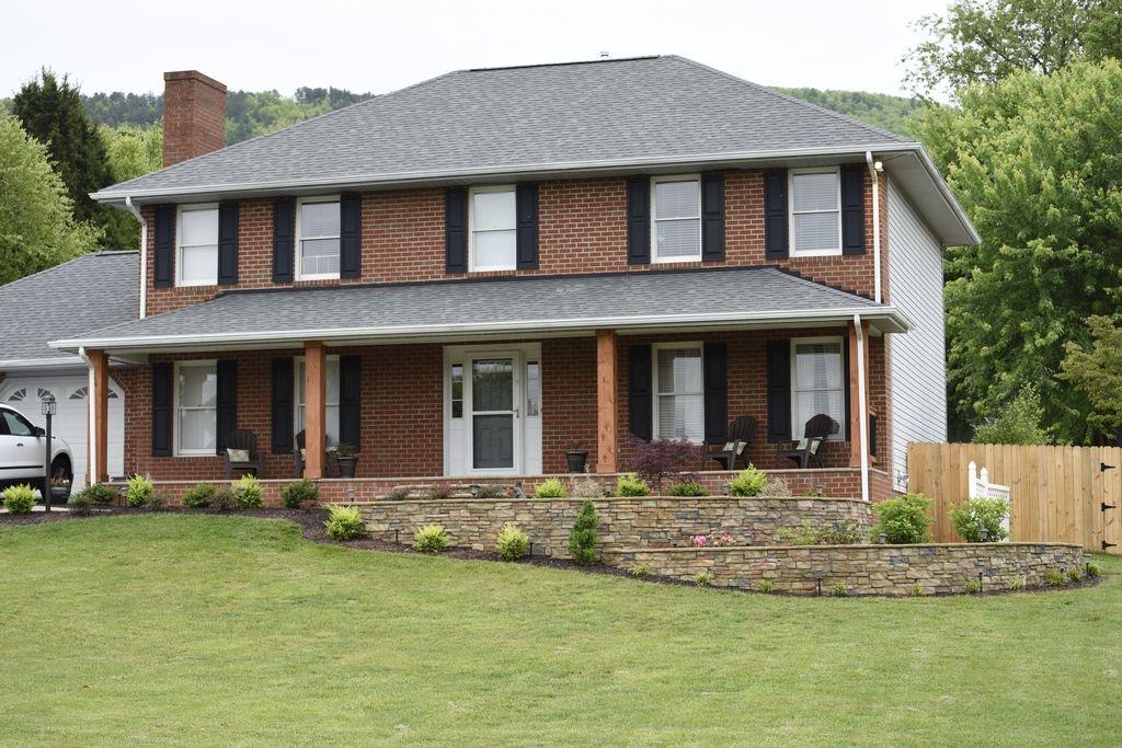 220 McIntosh Road Roanoke, VA 24019 - Photo 1 of 1 IMG_4525