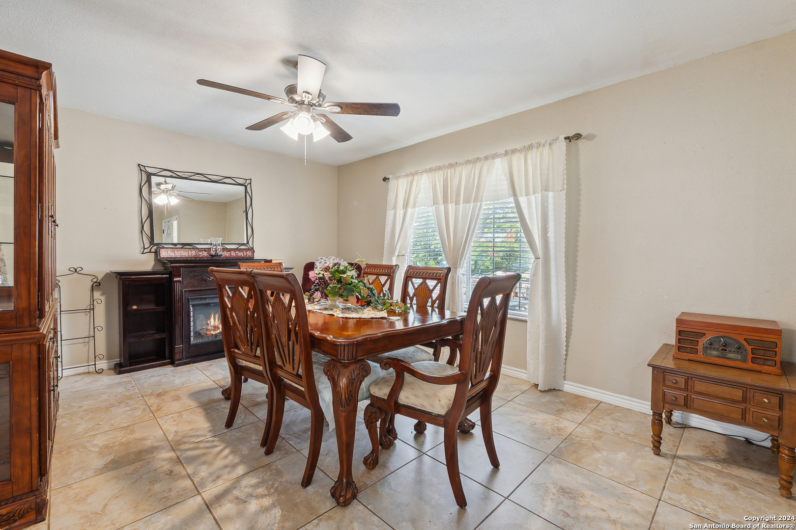 6738 Spring Manor Street San Antonio, TX 78249 - Photo 5 of 28