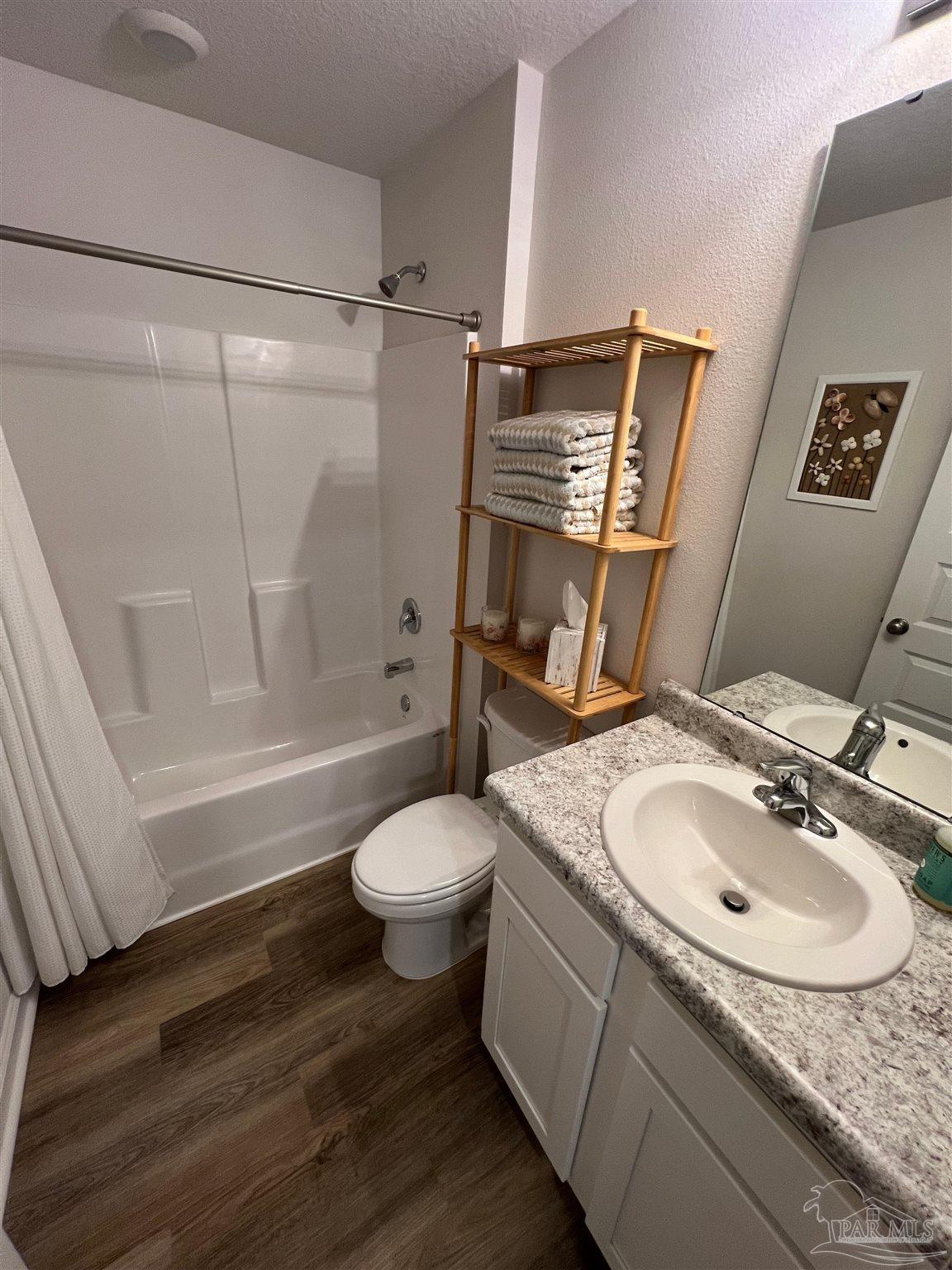 6319 June Bug Drive Milton, FL 32583 - Photo 9 of 20