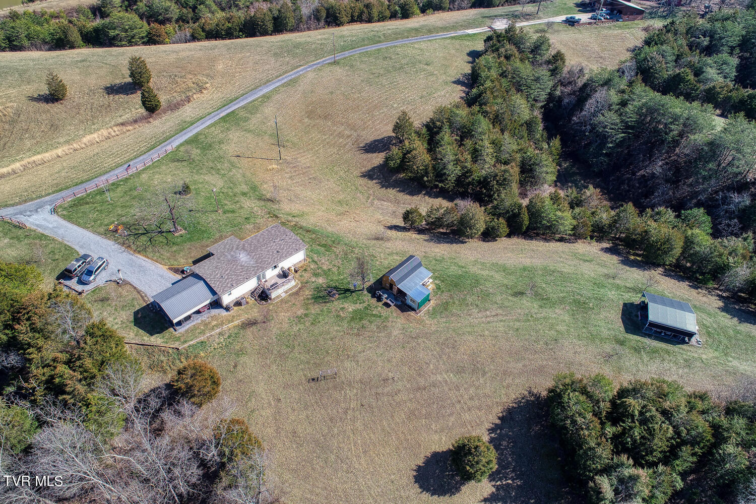 613 Webster Valley Road Rogersville, TN 37857 - Photo 16 of 87 .