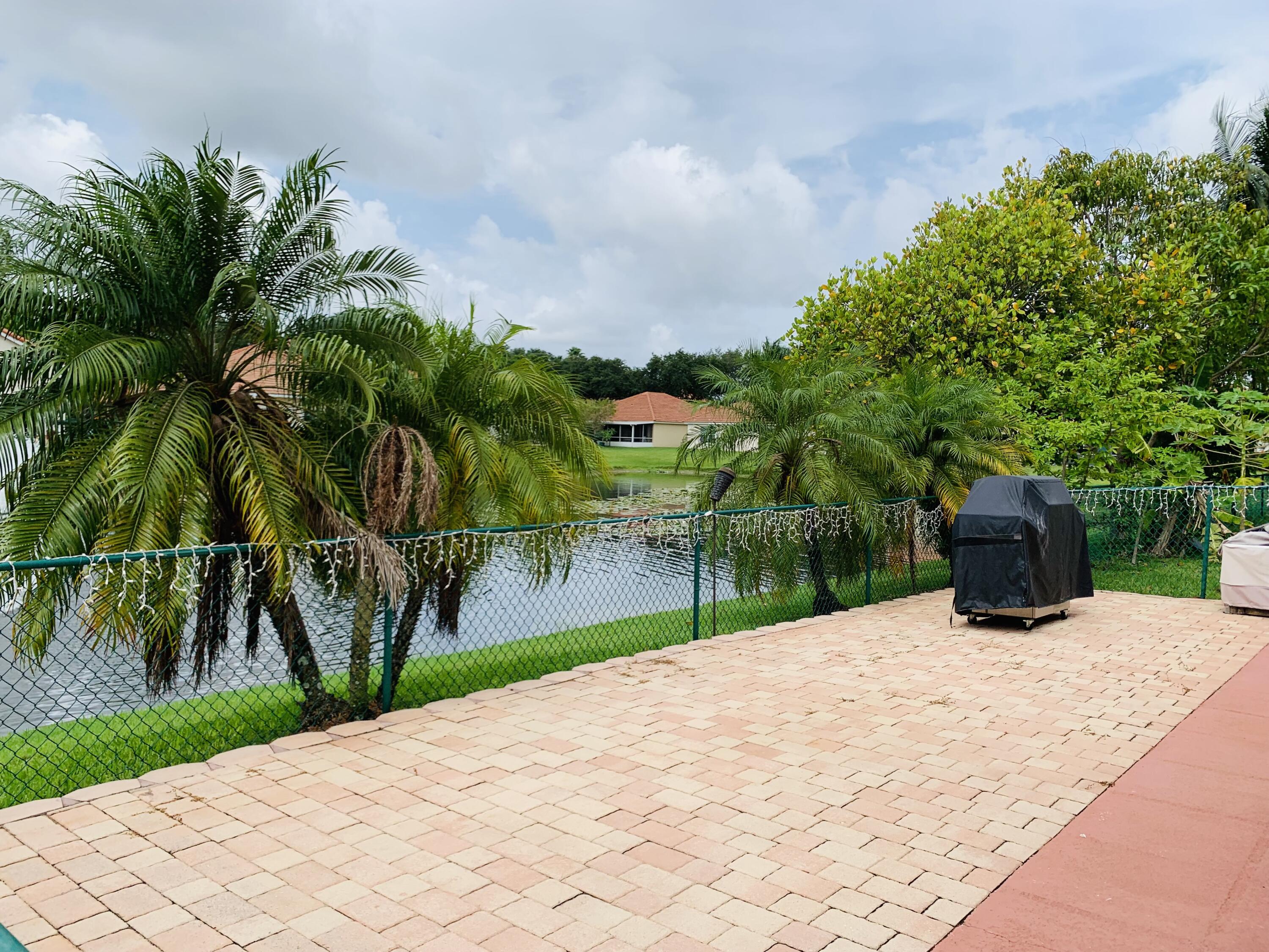1039 Aspri Way Riviera Beach, FL 33418 - Photo 17 of 28 IMG-5919
