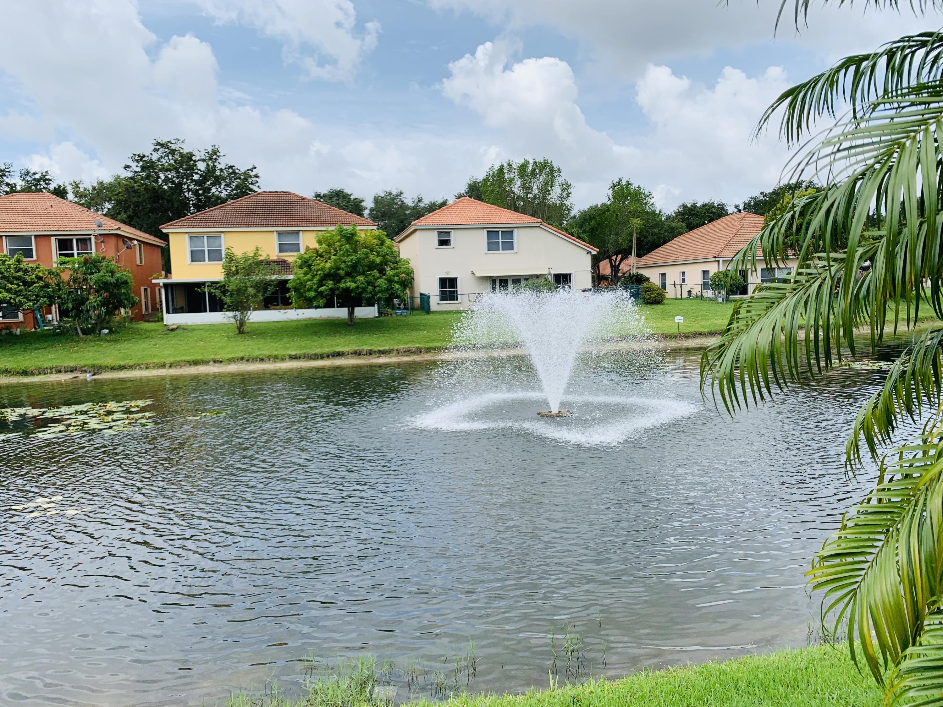 1039 Aspri Way Riviera Beach, FL 33418 - Photo 20 of 28 IMG-5924