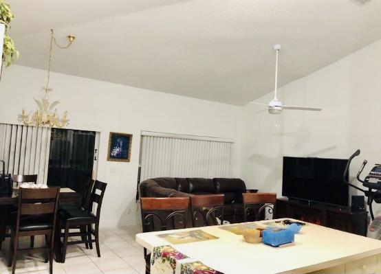 1039 Aspri Way Riviera Beach, FL 33418 - Photo 8 of 28 IMG-5860 (1)