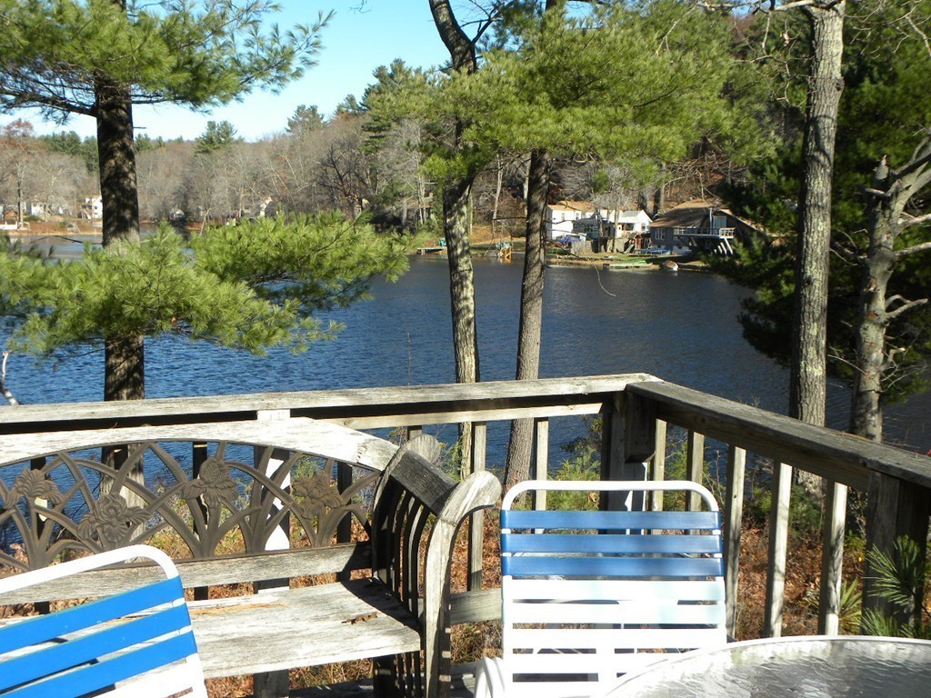 43 Roy Road Charlton, MA 01507 - Photo 11 of 29 Gallery Image 11