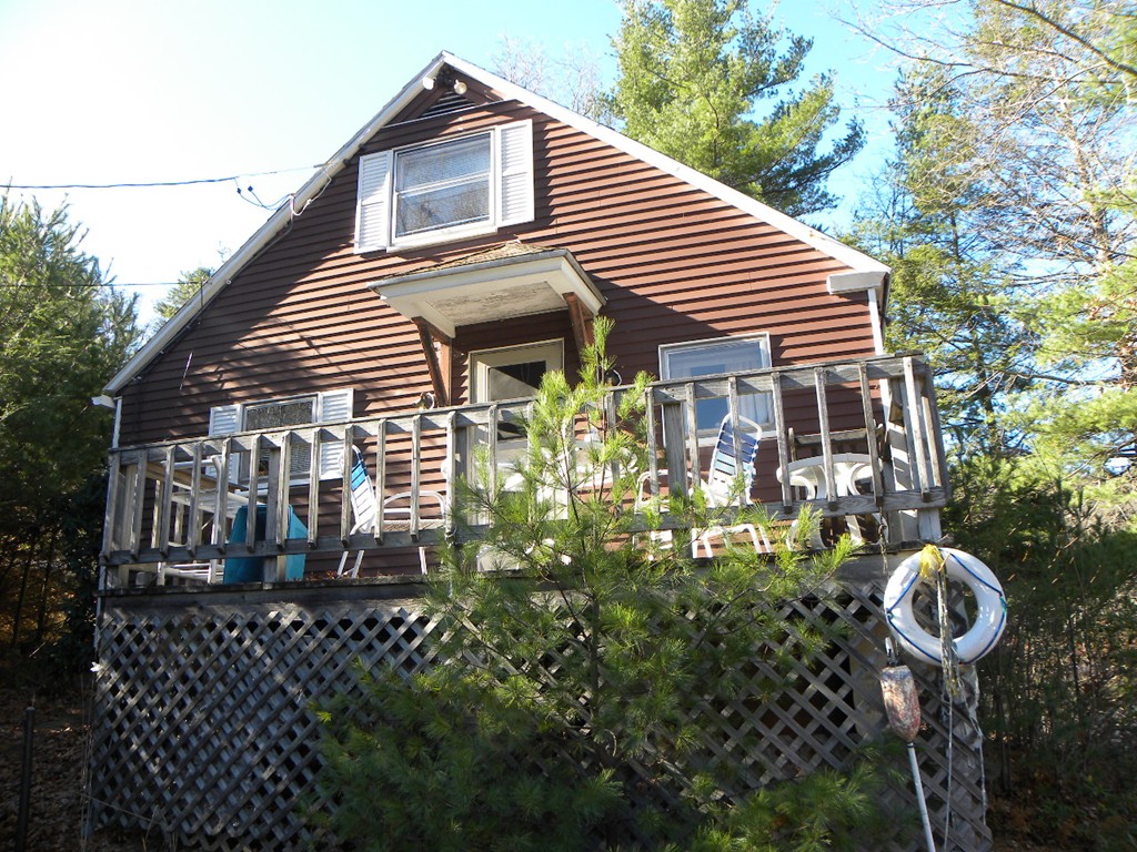 43 Roy Road Charlton, MA 01507 - Photo 2 of 29 Gallery Image 2