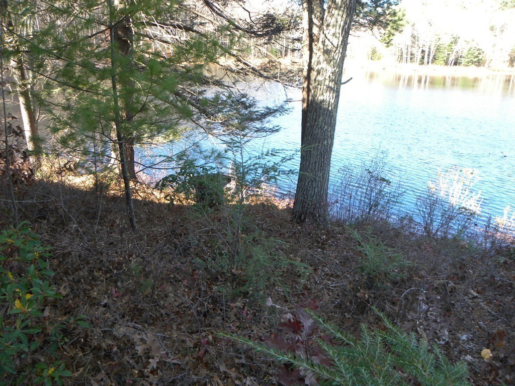 43 Roy Road Charlton, MA 01507 - Photo 23 of 29 Gallery Image 23