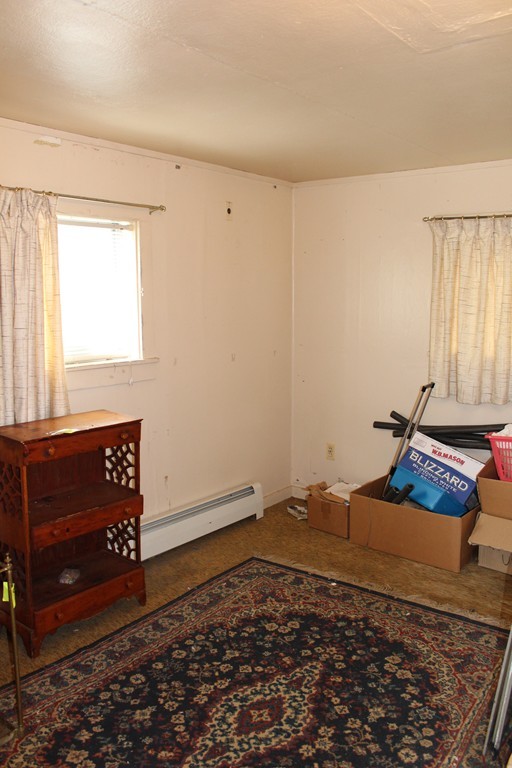 43 Roy Road Charlton, MA 01507 - Photo 8 of 29 Gallery Image 8