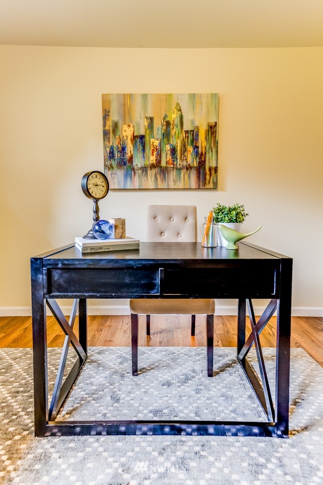 4218 Northeast 25th Place Renton, WA 98059 - Photo 12 of 22