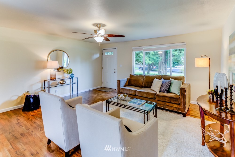 4218 Northeast 25th Place Renton, WA 98059 - Photo 20 of 22