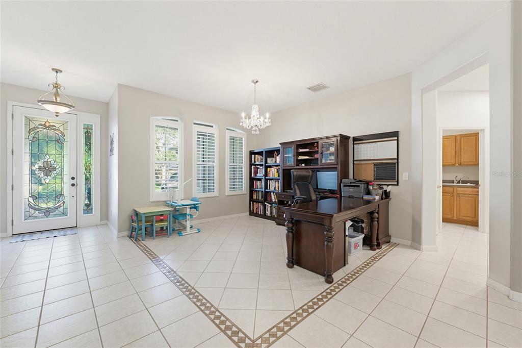 62 Camelot Ridge Drive Brandon, FL 33511 - Photo 7 of 71