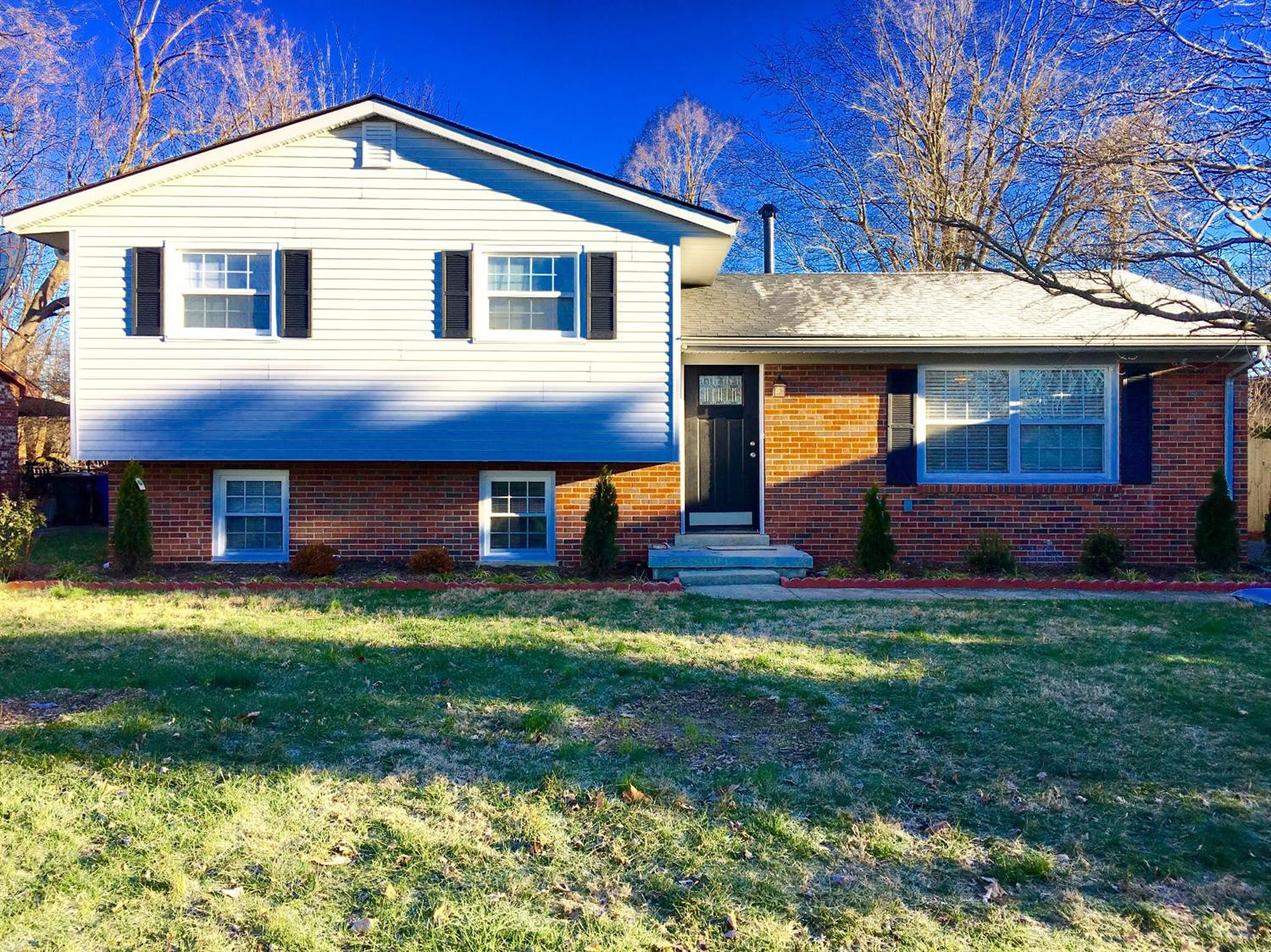 615 Worcester Road Lexington, KY 40503 - Photo 1 of 27 Photo 1