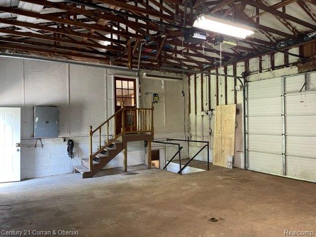 1181 West Moore Road Saginaw, MI 48601 - Photo 13 of 29 Gallery Image 13