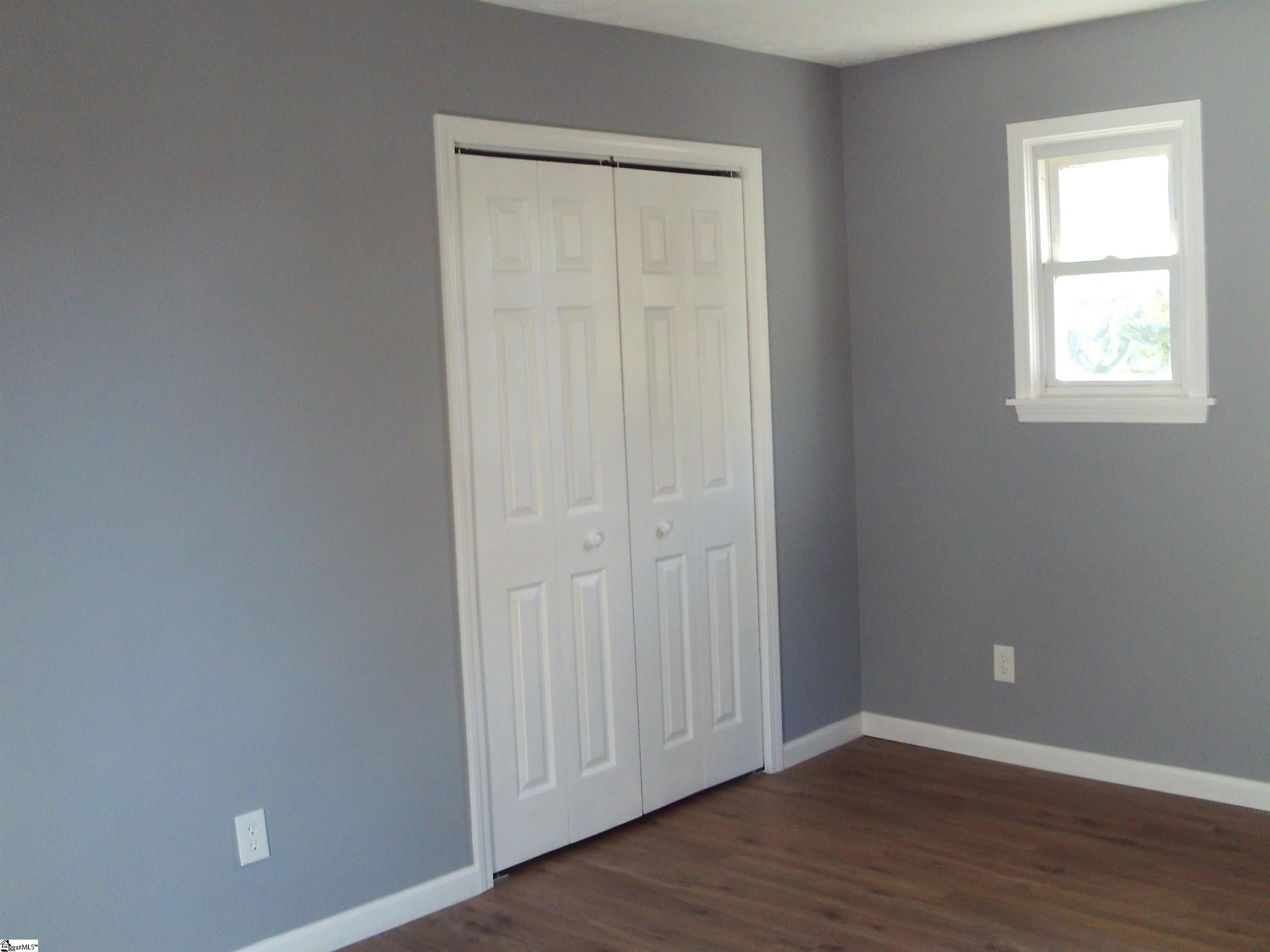 611 Bridwell Road Travelers Rest, SC 29690 - Photo 10 of 19