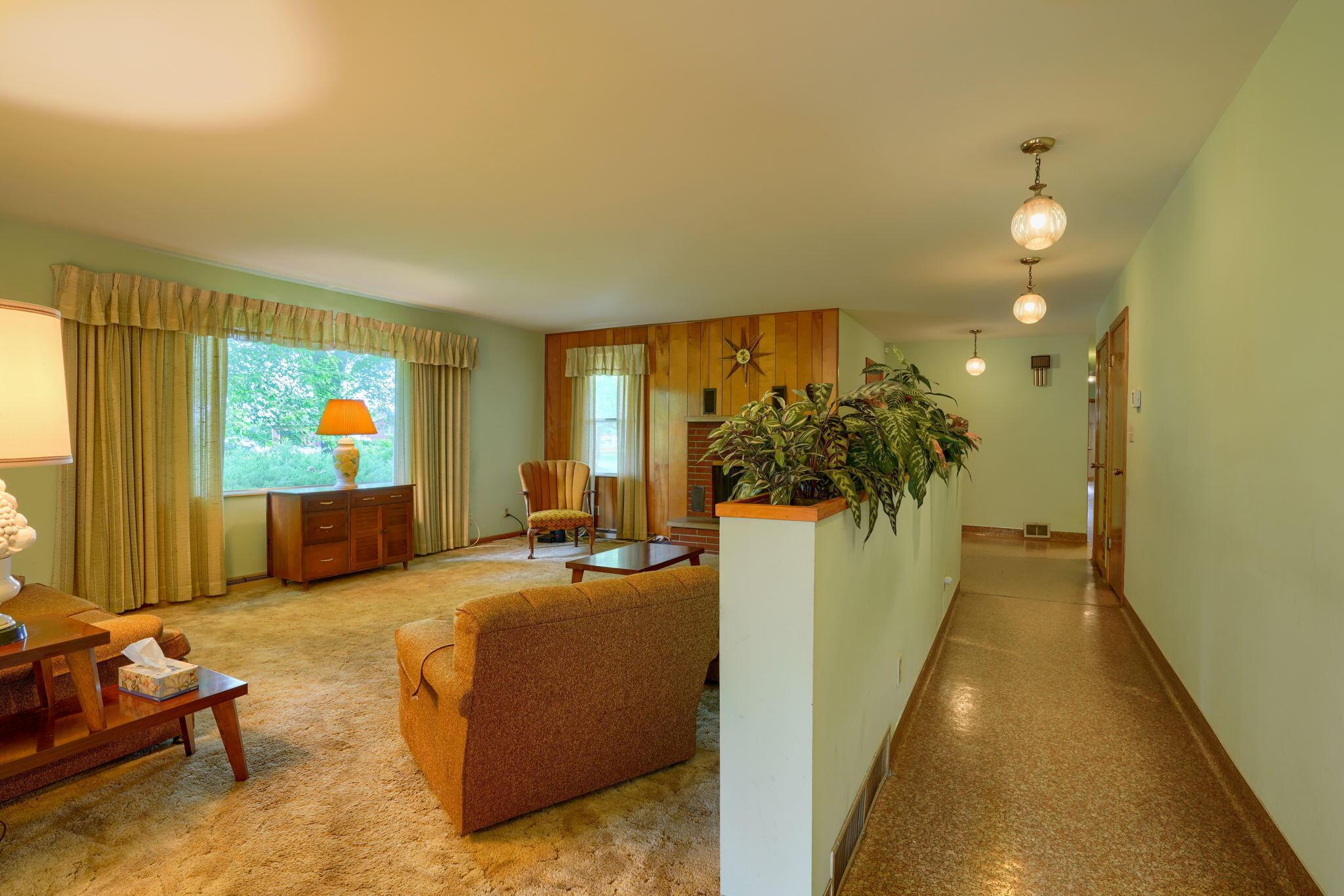 22314 Bolender Pontious Road Circleville, OH 43113 - Photo 21 of 52 22314 Bolender-Pontius Rd Int (25)