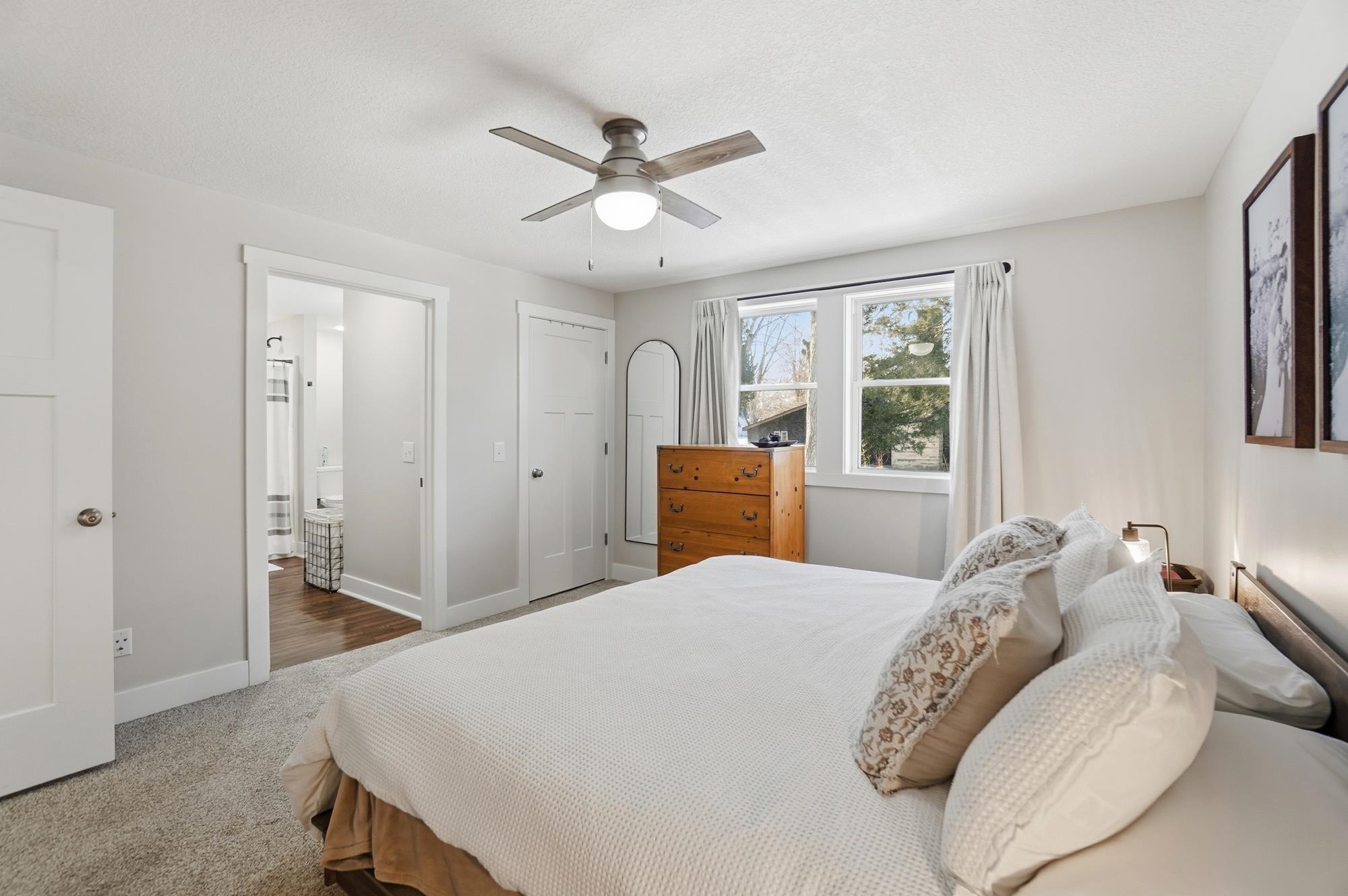 212 North Hendricks Street Warren, IN 46792 - Photo 23 of 36