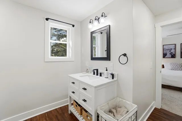 $214,900 | 212 North Hendricks Street, Warren, IN 46792