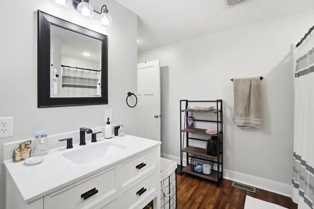 $214,900 | 212 North Hendricks Street, Warren, IN 46792