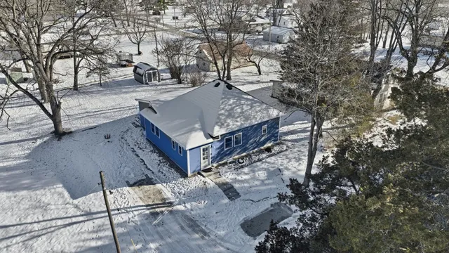 $214,900 | 212 North Hendricks Street, Warren, IN 46792
