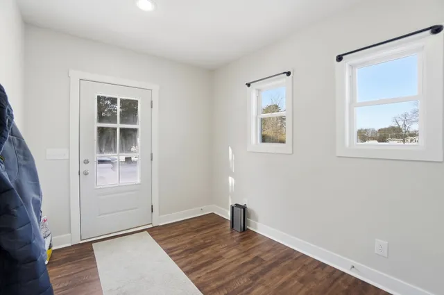 $214,900 | 212 North Hendricks Street, Warren, IN 46792