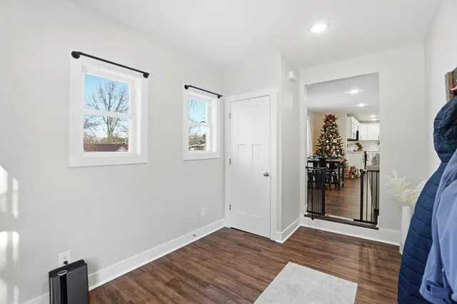 $214,900 | 212 North Hendricks Street, Warren, IN 46792