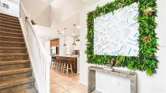 a view of entryway with outdoor area