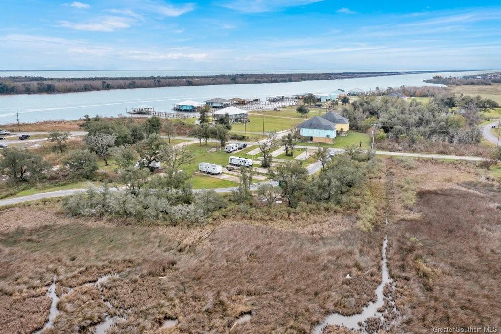 Alphonse Lane Hackberry, LA 70645 - Photo 5 of 6 Gallery Image 5