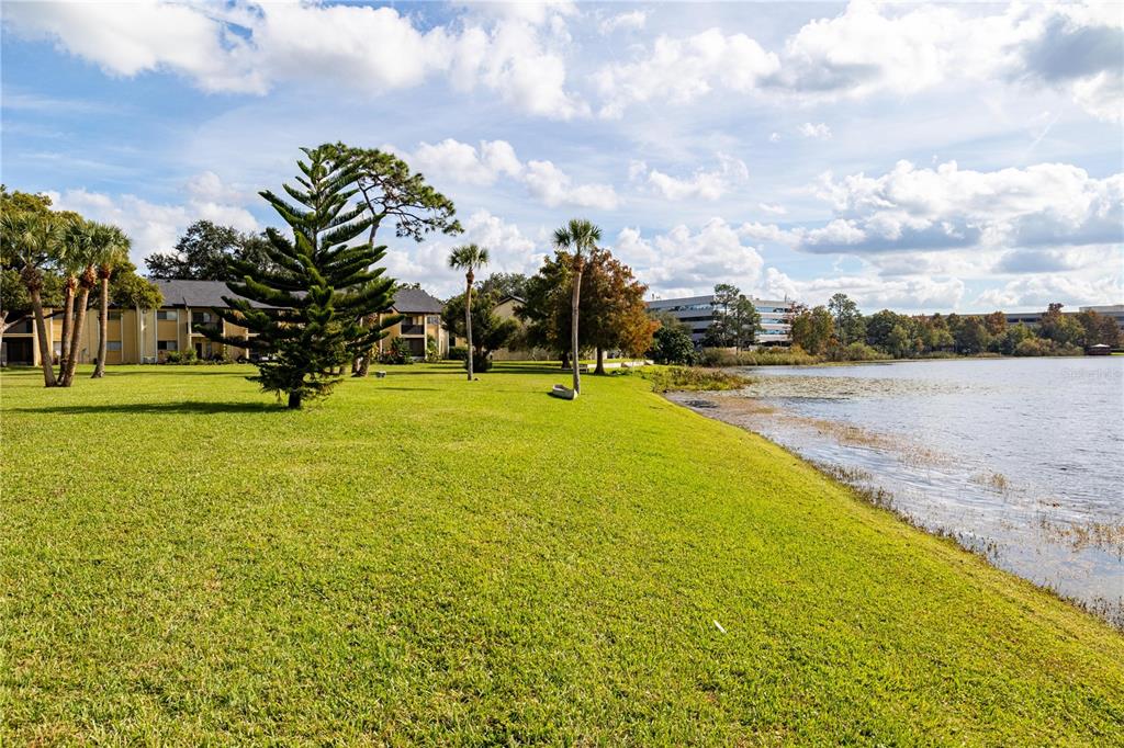 916 Lake Destiny Road, Unit E Altamonte Springs, FL 32714 - Photo 21 of 26